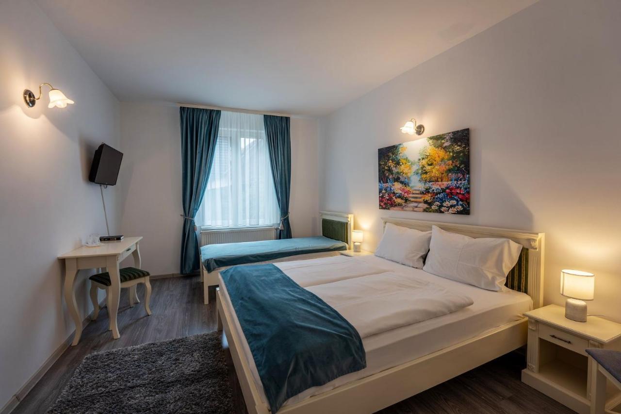 Palas Boutique Сигишоара Экстерьер фото