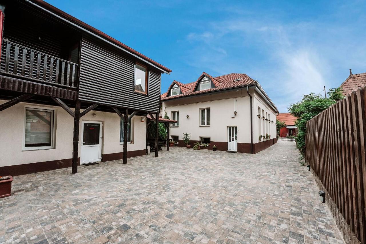 Palas Boutique Сигишоара Экстерьер фото